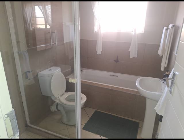 2 BEDROOM APARTMENT FOR SALE IN SAGEWOOD